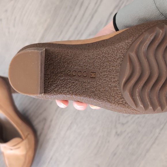 ECCO nude Tan cognac high heel platform leather pumps size 36 new without box - Picture 3 of 3